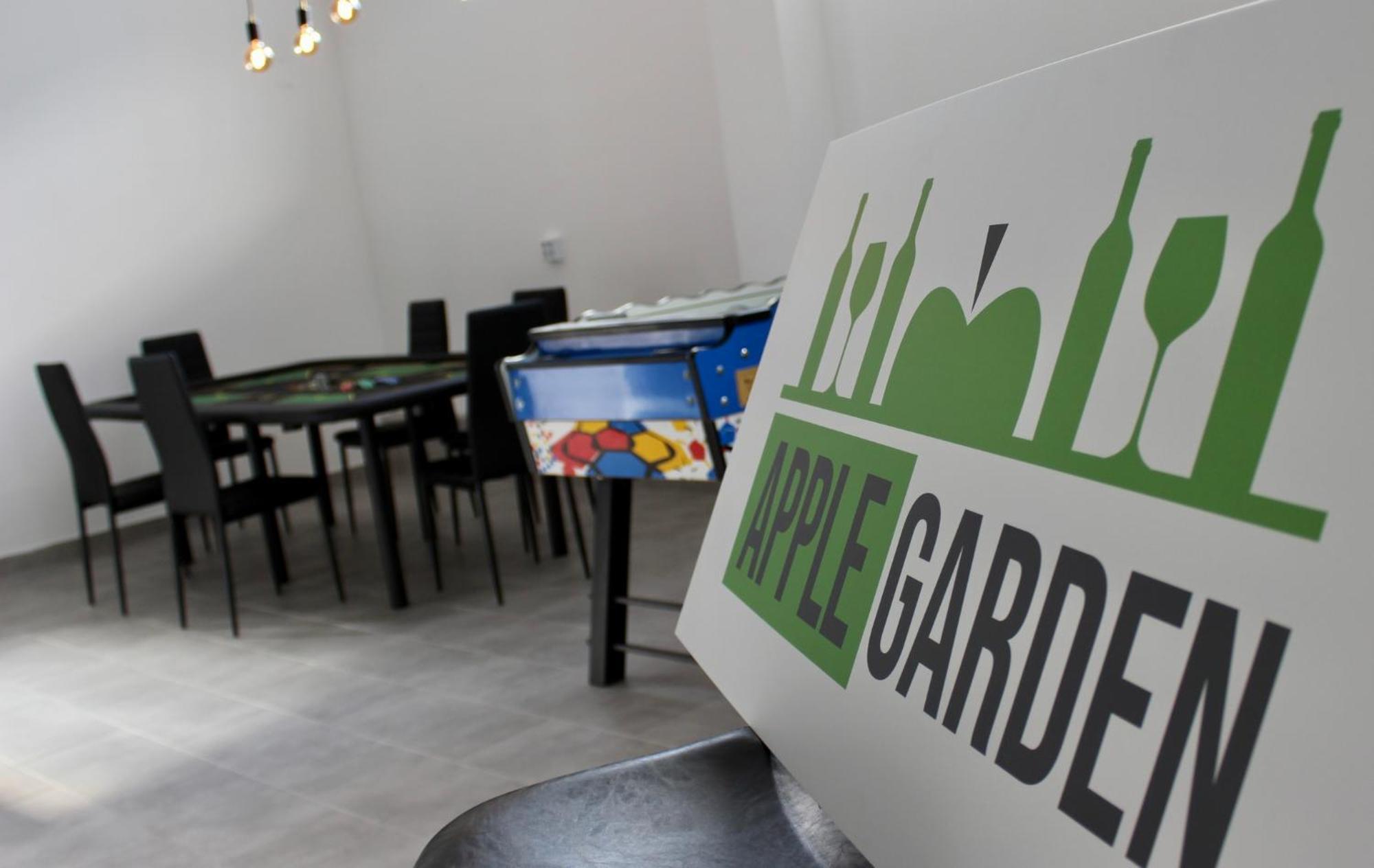 Applegarden Villa Debrecen Buitenkant foto