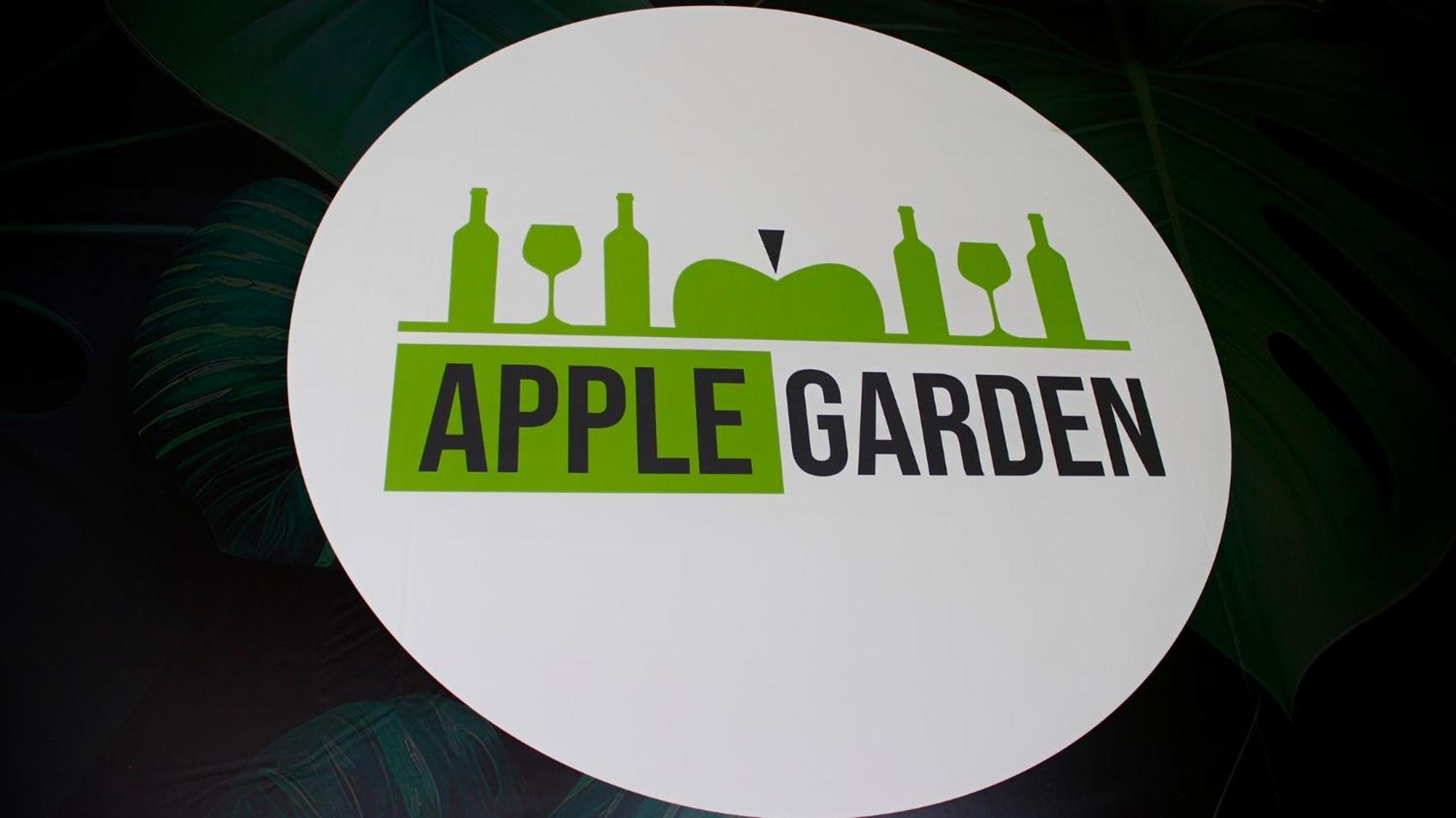 Applegarden Villa Debrecen Buitenkant foto